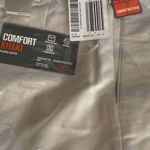 Dockers Men's Comfort Khaki Pants- Tan- Pleated 34x32